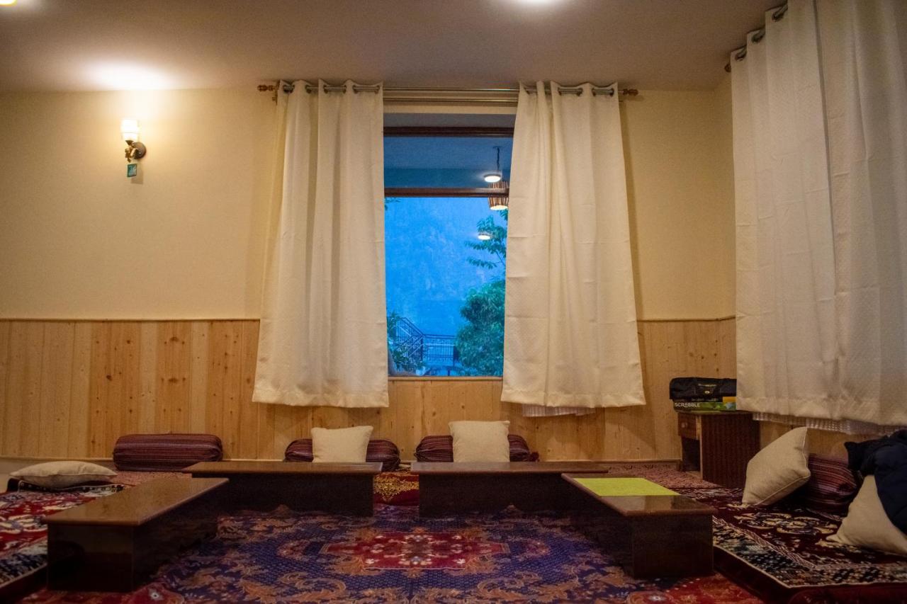 Jal-Vayu Cottages Manāli Exteriör bild
